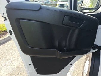 2025 Ram ProMaster 2500 Cargo Van Tradesman w/Passenger Seat Low Roof 136.0" WB - miniatura 9