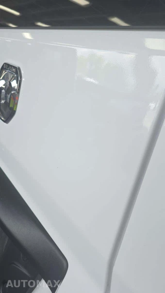 2025 Ram ProMaster 2500 Cargo Van Tradesman w/Passenger Seat Low Roof 136.0" WB - miniatura 19