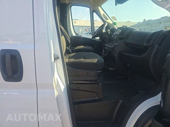 2025 Ram ProMaster 2500 Cargo Van Tradesman w/Passenger Seat Low Roof 136.0" WB - miniatura 8