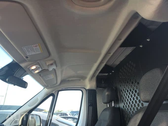 2025 Ram ProMaster 2500 Cargo Van Tradesman w/Passenger Seat Low Roof 136.0" WB - miniatura 17
