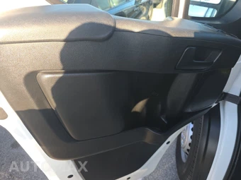 2025 Ram ProMaster 2500 Cargo Van Tradesman w/Passenger Seat Low Roof 136.0" WB - miniatura 9