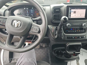 2025 Ram ProMaster 2500 Cargo Van Tradesman w/Passenger Seat Low Roof 136.0" WB - miniatura 11