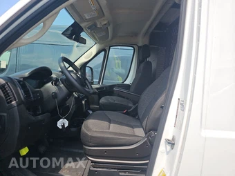 2025 Ram ProMaster 2500 Cargo Van Tradesman w/Passenger Seat Low Roof 136.0" WB - miniatura 7