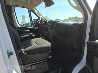 2025 Ram ProMaster 2500 Cargo Van Tradesman w/Passenger Seat Low Roof 136.0" WB - miniatura 8