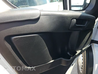 2025 Ram ProMaster 2500 Cargo Van Tradesman w/Passenger Seat Low Roof 136.0" WB - miniatura 9