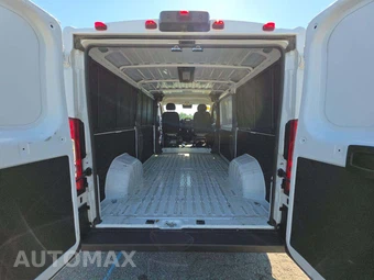 2025 Ram ProMaster 2500 Cargo Van Tradesman w/Passenger Seat Low Roof 136.0" WB - miniatura 10