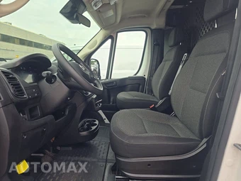 2025 Ram ProMaster 2500 Cargo Van Tradesman w/Passenger Seat Low Roof 136.0" WB - miniatura 7