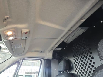 2025 Ram ProMaster 2500 Cargo Van Tradesman w/Passenger Seat Low Roof 136.0" WB - miniatura 18