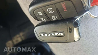2025 Ram ProMaster 2500 Cargo Van Tradesman w/Passenger Seat Low Roof 136.0" WB - miniatura 16