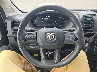 2025 Ram ProMaster 2500 Cargo Van Tradesman w/Passenger Seat Low Roof 136.0" WB - miniatura 10