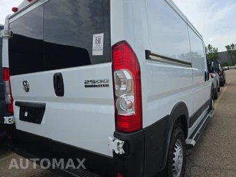 2025 Ram ProMaster 2500 Cargo Van Tradesman w/Passenger Seat Low Roof 136.0" WB - miniatura 4