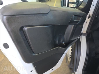 2025 Ram ProMaster 2500 Cargo Van Tradesman w/Passenger Seat Low Roof 136.0" WB - miniatura 9