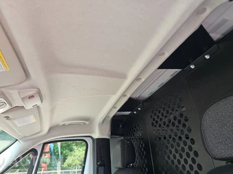 2025 Ram ProMaster 2500 Cargo Van Tradesman w/Passenger Seat Low Roof 136.0" WB - miniatura 18
