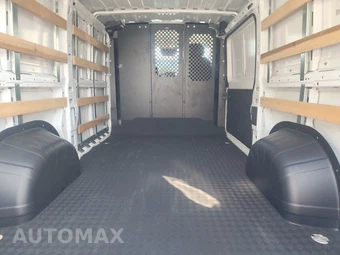 2025 Ram ProMaster 2500 Cargo Van Tradesman w/Passenger Seat Low Roof 136.0" WB - miniatura 15
