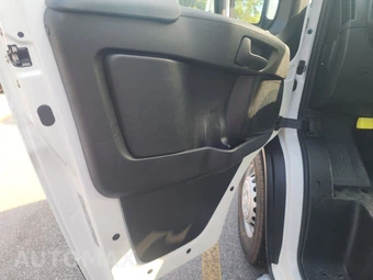 2025 Ram ProMaster 2500 Cargo Van Tradesman w/Passenger Seat Low Roof 136.0" WB - miniatura 9