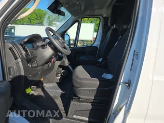 2025 Ram ProMaster 2500 Cargo Van Tradesman w/Passenger Seat Low Roof 136.0" WB - miniatura 7
