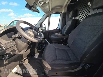 2025 Ram ProMaster 2500 Cargo Van Tradesman w/Passenger Seat Low Roof 136.0" WB - miniatura 7