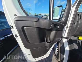 2025 Ram ProMaster 2500 Cargo Van Tradesman w/Passenger Seat Low Roof 136.0" WB - miniatura 9