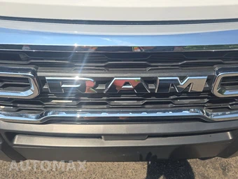 2025 Ram ProMaster 2500 Cargo Van Tradesman w/Passenger Seat Low Roof 136.0" WB - miniatura 14