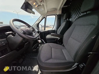 2025 Ram ProMaster 2500 Cargo Van Tradesman w/Passenger Seat Low Roof 136.0" WB - miniatura 7