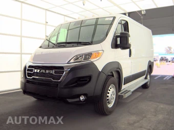 2025 Ram ProMaster 2500 Cargo Van Tradesman w/Passenger Seat Low Roof 136.0" WB - samochód z USA z aukcji Manheim, oferta Kup Teraz w AUTOMAX