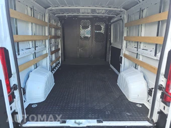2025 Ram ProMaster 2500 Cargo Van Tradesman w/Passenger Seat Low Roof 136.0" WB - miniatura 15