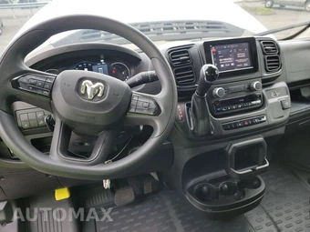 2025 Ram ProMaster 2500 Cargo Van Tradesman w/Passenger Seat Low Roof 136.0" WB - miniatura 11