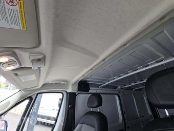 2025 Ram ProMaster 2500 Cargo Van Tradesman w/Passenger Seat Low Roof 136.0" WB - miniatura 11