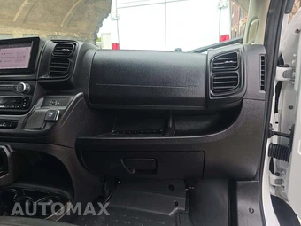 2025 Ram ProMaster 2500 Cargo Van Tradesman w/Passenger Seat Low Roof 136.0" WB - miniatura 19