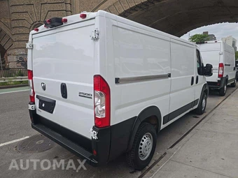 2025 Ram ProMaster 2500 Cargo Van Tradesman w/Passenger Seat Low Roof 136.0" WB - miniatura 3