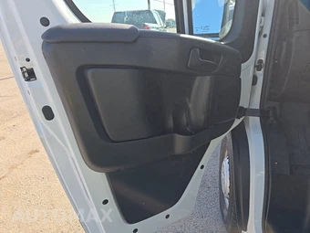 2025 Ram ProMaster 2500 Cargo Van Tradesman w/Passenger Seat Low Roof 136.0" WB - miniatura 9