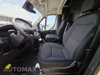 2025 Ram ProMaster 2500 Cargo Van Tradesman w/Passenger Seat Low Roof 136.0" WB - miniatura 7