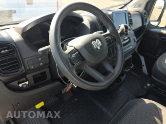 2025 Ram ProMaster 2500 Cargo Van Tradesman w/Passenger Seat Low Roof 136.0" WB - miniatura 10