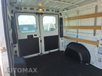 2025 Ram ProMaster 2500 Cargo Van Tradesman w/Passenger Seat Low Roof 136.0" WB - miniatura 14