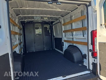 2025 Ram ProMaster 2500 Cargo Van Tradesman w/Passenger Seat Low Roof 136.0" WB - miniatura 15