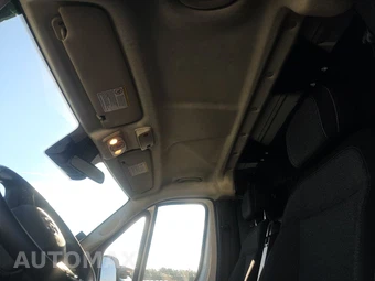 2025 Ram ProMaster 2500 Cargo Van Tradesman w/Passenger Seat Low Roof 136.0" WB - miniatura 19
