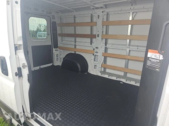 2025 Ram ProMaster 2500 Cargo Van Tradesman w/Passenger Seat Low Roof 136.0" WB - miniatura 13