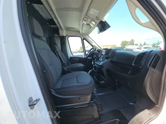 2025 Ram ProMaster 2500 Cargo Van Tradesman w/Passenger Seat Low Roof 136.0" WB - miniatura 8
