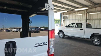 2025 Ram ProMaster 2500 Cargo Van Tradesman w/Passenger Seat Low Roof 136.0" WB - miniatura 19