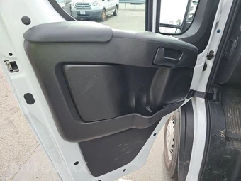 2025 Ram ProMaster 2500 Cargo Van Tradesman w/Passenger Seat Low Roof 136.0" WB - miniatura 9