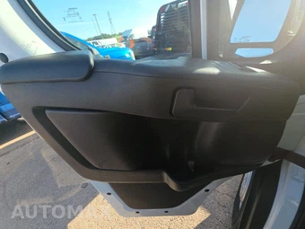 2025 Ram ProMaster 2500 Cargo Van Tradesman w/Passenger Seat Low Roof 136.0" WB - miniatura 9