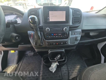 2025 Ram ProMaster 2500 Cargo Van Tradesman w/Passenger Seat Low Roof 136.0" WB - miniatura 11