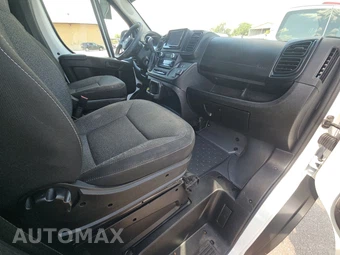 2025 Ram ProMaster 2500 Cargo Van Tradesman w/Passenger Seat Low Roof 136.0" WB - miniatura 8