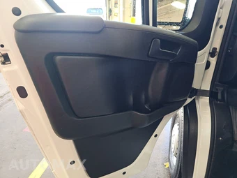 2025 Ram ProMaster 2500 Cargo Van Tradesman w/Passenger Seat Low Roof 136.0" WB - miniatura 9