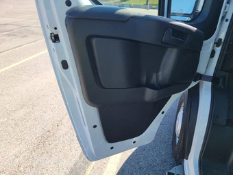 2025 Ram ProMaster 2500 Cargo Van Tradesman w/Passenger Seat Low Roof 136.0" WB - miniatura 9