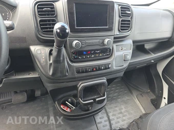 2025 Ram ProMaster 2500 Cargo Van Tradesman w/Passenger Seat Low Roof 136.0" WB - miniatura 11