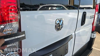 2025 Ram ProMaster 2500 Cargo Van Tradesman w/Passenger Seat Low Roof 136.0" WB - miniatura 25