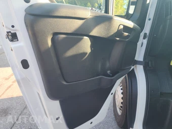 2025 Ram ProMaster 2500 Cargo Van Tradesman w/Passenger Seat Low Roof 136.0" WB - miniatura 9