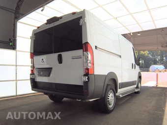 2025 Ram ProMaster 2500 Cargo Van Tradesman w/Passenger Seat Low Roof 136.0" WB - miniatura 4