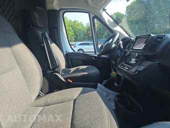 2025 Ram ProMaster 2500 Cargo Van Tradesman w/Passenger Seat Low Roof 136.0" WB - miniatura 8